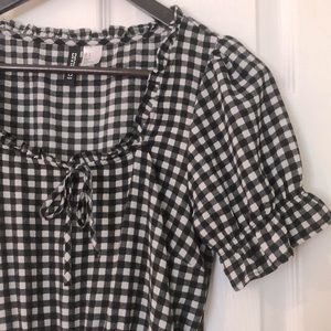 Babydoll Gangnam puff sleeve dress